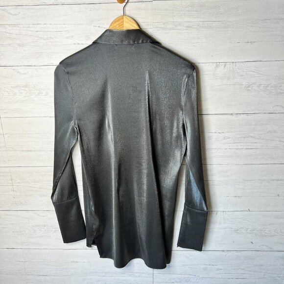 Pamela Dennis Top Womens Size Small Silver Long Sleeve Skull Button on Sleeves - Picture 11 of 15